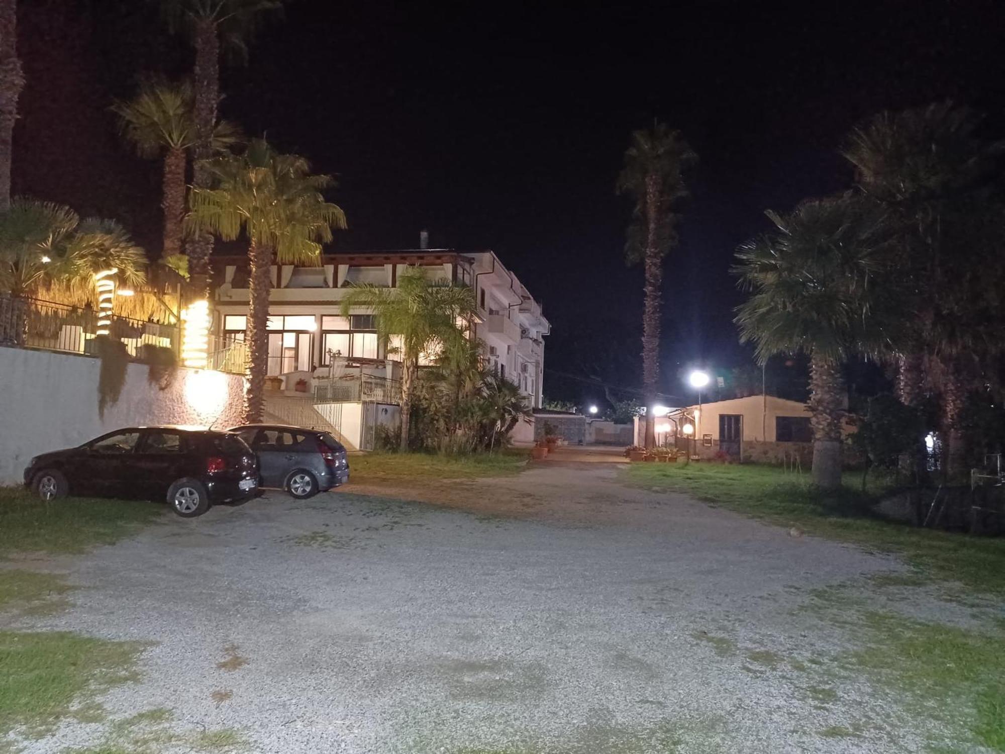 ラメーツィア・テルメ Palm House Bed & Breakfast エクステリア 写真